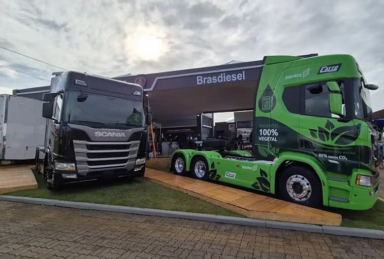 Scania apresenta 460R 6x2 movido 100 a biodiesel 2 1
